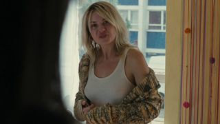 Kierston Wareing, Katie Jarvis naked - Fish Tank (2009)