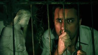 Renata de Lelis, Morgana Kretzmann nude - Rigor Mortis (2012)