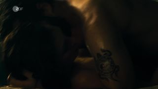 Sabrina Reiter nude - Spuren des Bosen s01e08 (2019)