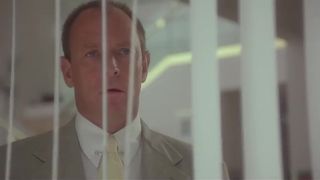 Linda Hoffman Nude - The Dentist (1996)