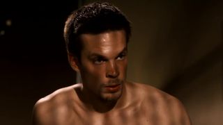 Irina Björklund & Laura Malmivaara & Matleena Kuusniemi - Levottomat (2000)