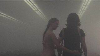 Lilli Lorenz nude - Luz (2018)