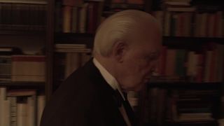 Julia Dietze nude - Onkel Wanja (2017)