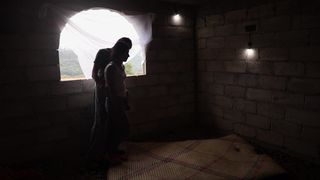 Estefany Hernandez naked - Sin Vestir Santos (2019)