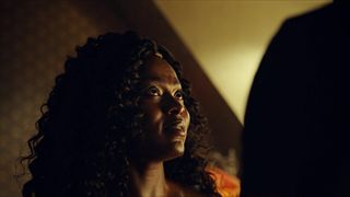 Yetide Badaki nude - American Gods s02e08 (2019)