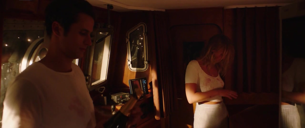 Carla Philip Roeder naked – Yes No Maybe s02e01 (2019)