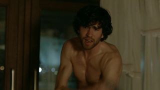 Sanne Langelaar, Sophie Vroegop nude - Alles Is Familie (2012)