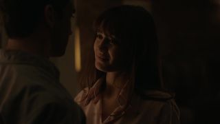 Ella Purnell naked scene - Sweetbitter s01e03 (2018, NUDE)