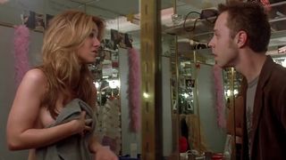 Joanna Krupa Nude, Lynn Collins Sexy - The Dog Problem (2006)