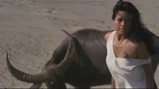 Explicit Sex * Blowjob Scenes * Maria Isabel Lopez - Silip (1985)