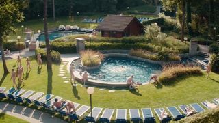 Sofia Leboutte, Sylvia Dierckx nude - Vihta (2018)