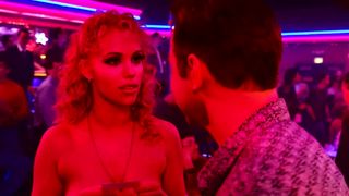 Elizabeth Berkley Topless - Showgirls (1995)