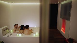 Le-Thanh Ho nude - Jerks s02e03 (2018)