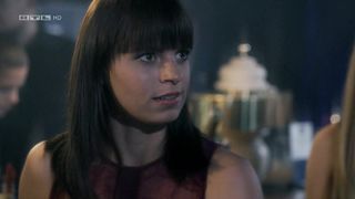 Cheyenne Pahde nude - Alles was zahlt (2018)