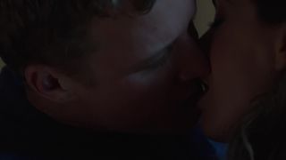 Roxanne McKee - Dominion S01 E2 (2014)