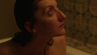Alice Barnole Topless, Bath Scene, Fantasy, French in 'La nuit m'appelle'