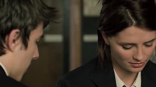 Mischa Barton nude, Emily Meade sexy – Assassination of a High School President (2008)