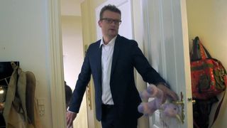 Simone Colling, Shondrella Avery, Mia Lyhne nude - Klovn Forever (2015)