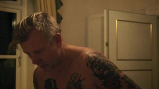 Simone Colling, Shondrella Avery, Mia Lyhne nude - Klovn Forever (2015)