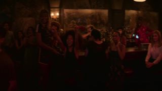 Claudia Logan hot - Tales of the City s01e04 (2019)