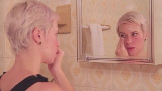 Rubia Romani nude - Lovedoll (2015)