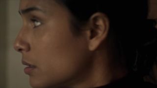 Alicia Jaziz Topless, Shower, Bath Scene in TV Show 'Ingobernable'