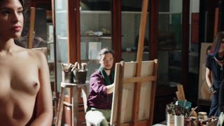 Violet Ryder, Sofia Vergara nude - Bent (2018)