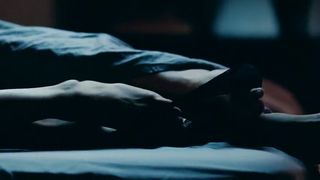 Diane Kruger Nude - Inhale (2010)