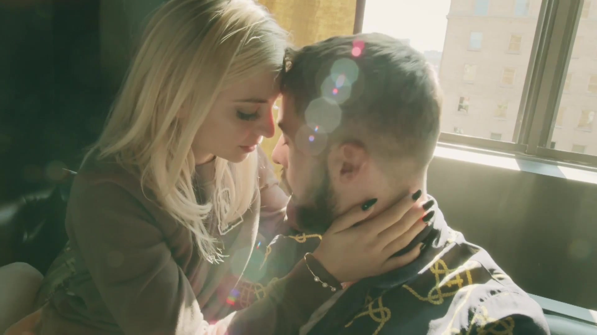 Ludivine Reding naked – Fugueuse s01e07 (2018)