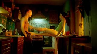 Evgeniya Kreggde nude - Papa sdohni (2019)