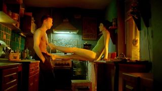 Evgeniya Kreggde nude - Papa sdohni (2019)