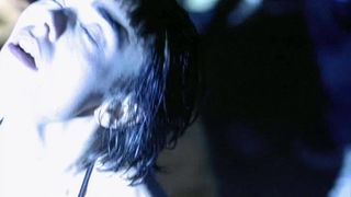 Elodie Bouchez nude - J’aimerais pas crever un dimanche (1998)