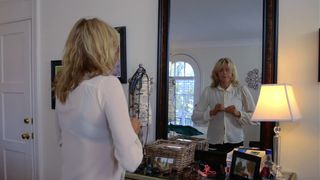 Estella Warren - Undateable John (2019)