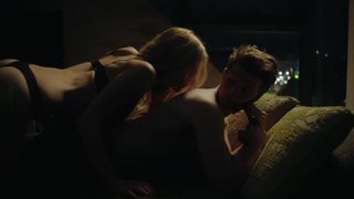 Lili Epply hot - Schnell ermittelt (2017)  (Season 5, Episode 4)