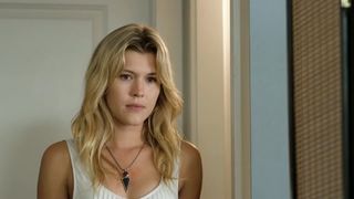 Kaniehtiio Horn nude – Embrace of the Vampire (2013)