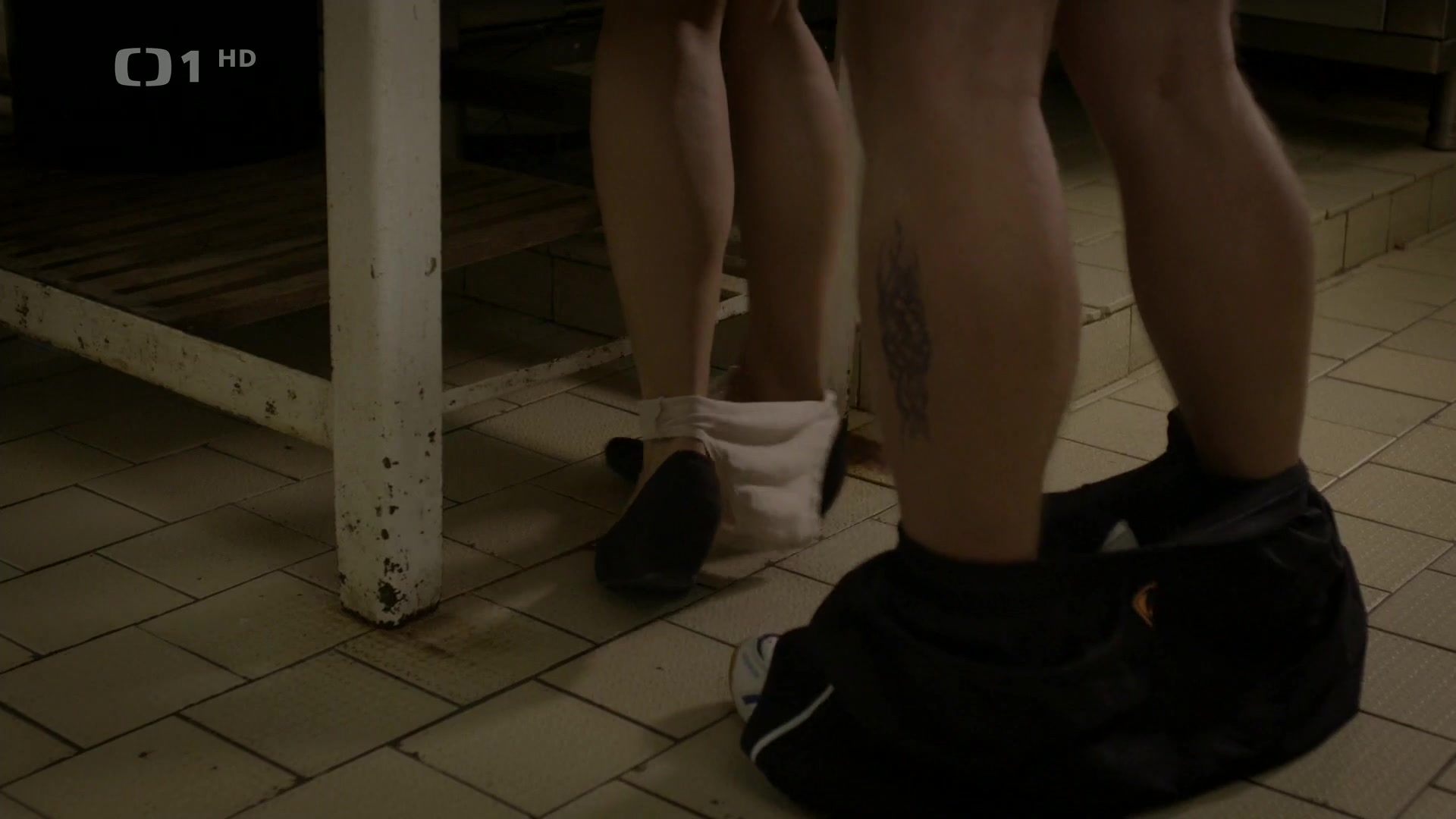 Dominika Bymova nude – Most! s01e02 (2019)