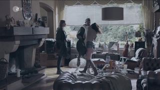 Svenja Jung - Ostfriesenkiller (2017) Nude adult movie scene