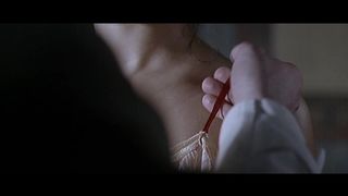 Olga Kurylenko - L'Annulaire (2005)