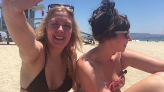 Sofie Jo Kaufmanas, Mette Sondergaard Nielsen - Afgang (2017) sexy nude scene