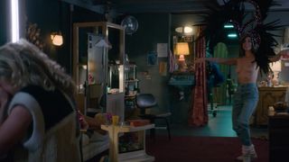 Alison Brie Topless in TV Show 'Glow'