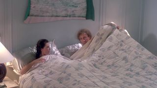 Classic Erotic with Kelly LeBrock - The Woman in Red (1984)