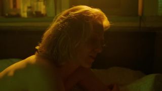 Monika Balsai nude - Jupiter holdja (2017)