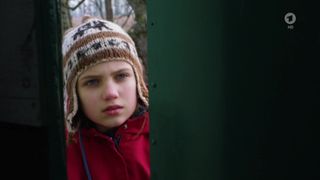 Pauline Knof nude - Teufelsmoor (2018)