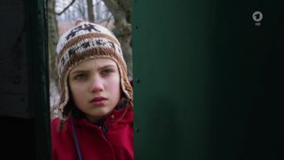 Pauline Knof nude - Teufelsmoor (2018)