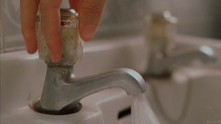 Do-yeon Jeon nude - Happy End (1999)