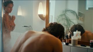 Lisa Bitter nude - Rate Your Date (2019)