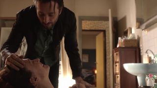 Natacha Lindinger nude - Sam-s03e01-07 (2019)