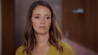 Cheyenne Pahde nude - Alles was zahlt e3256 (2019)