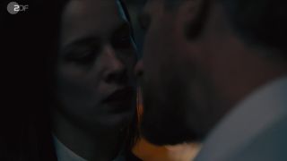 Paula Beer nude - Bad Banks s01e06 (2018)