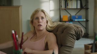 Luna Chiquerille, Andrea Bescond - Les chatouilles (2018) Sexy movie video